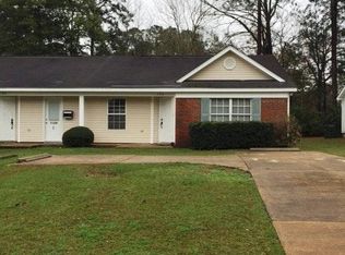 104 Cove Landing Dr, Thomasville, GA 31792
