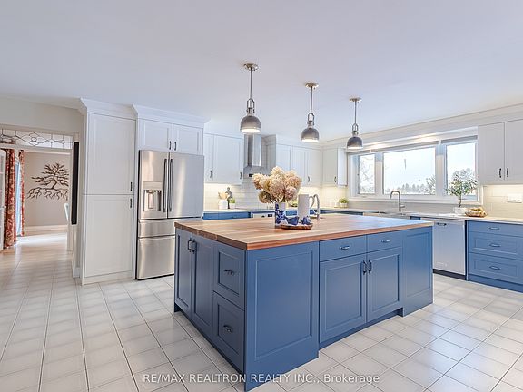 5th image of 240 Webb Rd