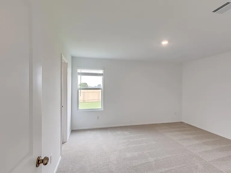 1105 Catfish Ln — Photo 8