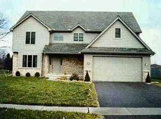 3439 Fieldbrooke Ln, Oregon, OH 43616