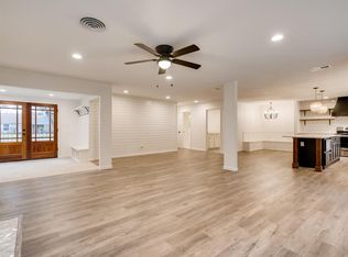 1903 Sunnybrook Dr, Irving, TX 75061