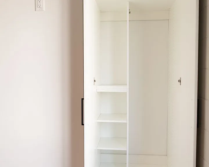 DLUX Lofts - Modern Downtown Studios — Photo 57