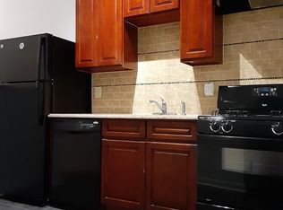36 Sutton St APT 1, Brooklyn, NY 11222