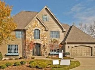 808 Fox Pointe Ln SW, Rochester, MN 55902