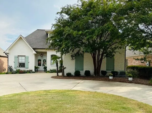 103 Vinings Dr, Madison, MS 39110