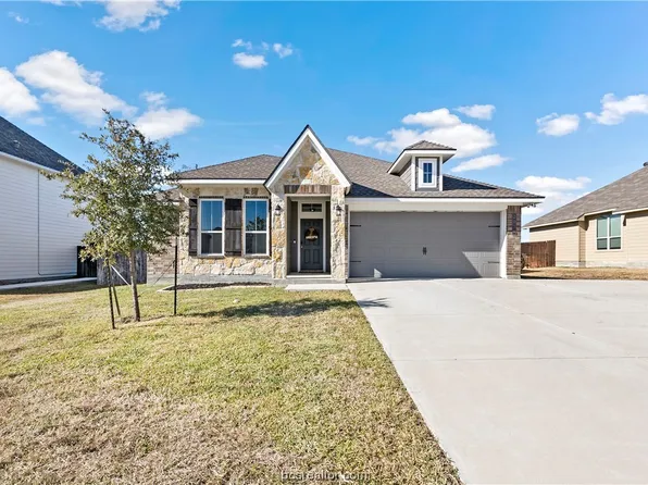 2016 Viva Rd, Bryan, TX 77807