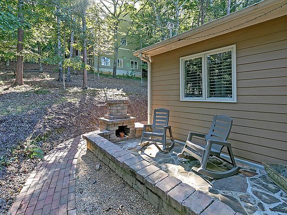 2nd image of 310 Chickasaw Dr