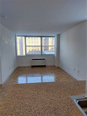 4th image of 97-45 Queens Blvd #302