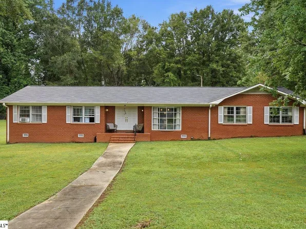 106 Pershing St, Spartanburg, SC 29302