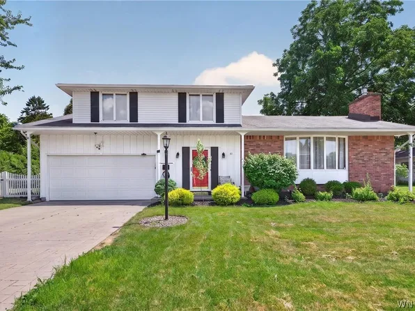 33 Gregory Dr, Buffalo, NY 14224