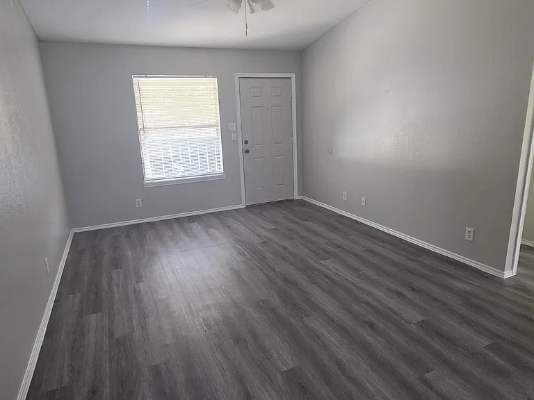 Northridge Apartments — Photo 47