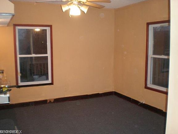 5th image of 1533 W 102nd St