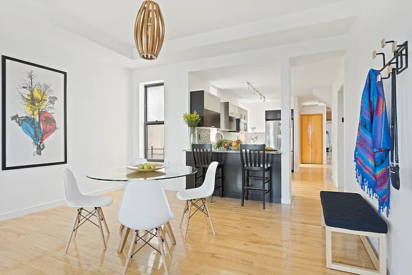 Sold by Compass | media 3