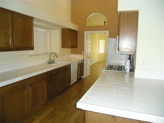 4th image of 2246 Verde Cape Ave