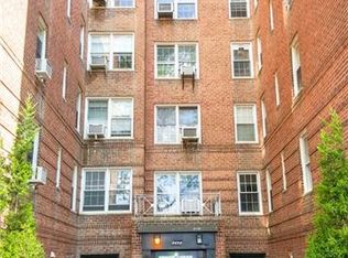 6385 Woodhaven Blvd #6A, Rego Park, NY 11374