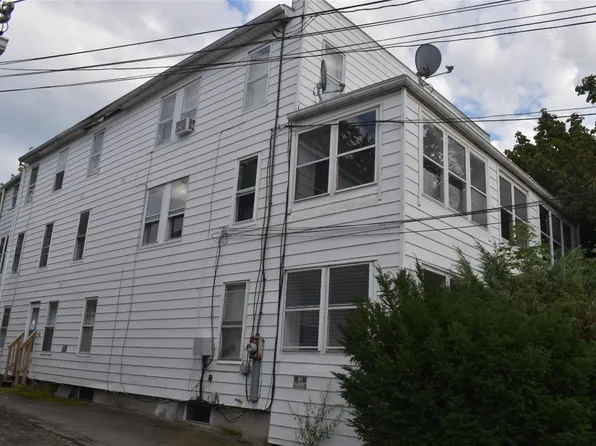 75 Crocker Ave, Johnson City, NY 13790