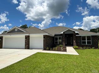 1832 Sunset Maple Rd #17B, Cantonment, FL 32533