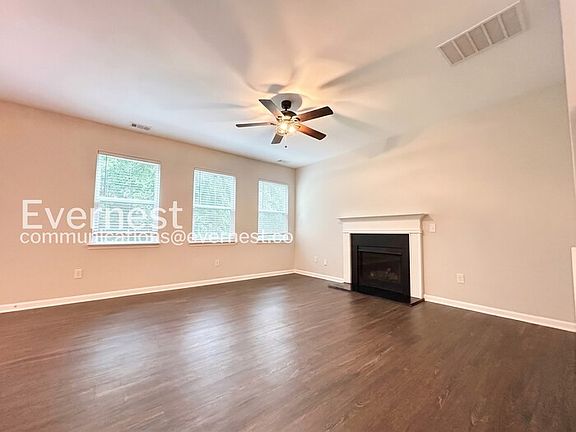 4th image of 131 Shoals Bridge Rd