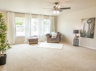 384 Copper Path Dr, New Braunfels, TX 78130