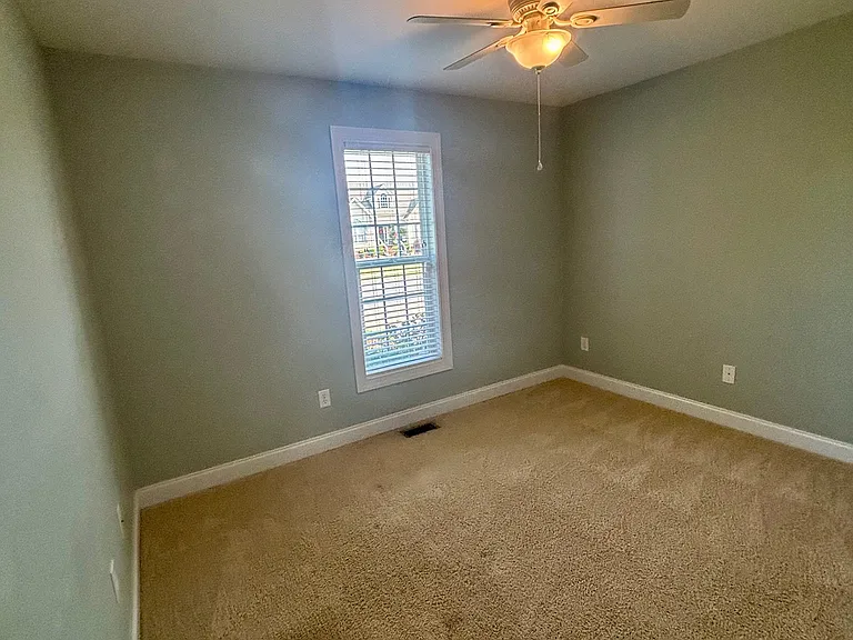 2037 Cherrytree Ln — Photo 12