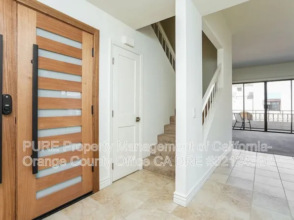 3221 Francois Dr, Huntington Beach, CA 92649