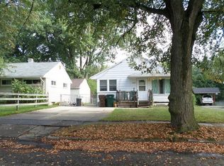 2002 Hillcrest St, Lansing, MI 48910