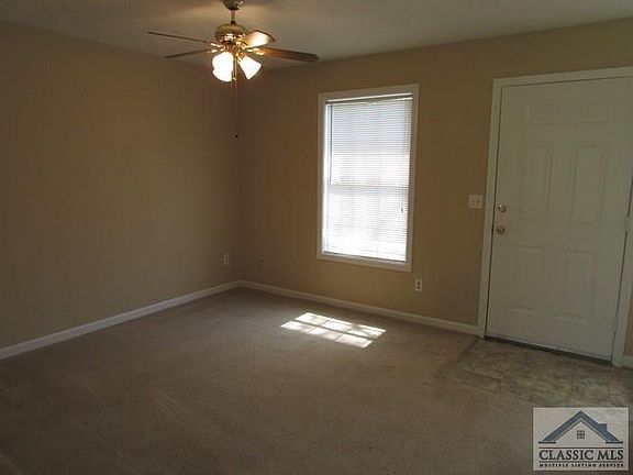 Living room (LVP to be installed)