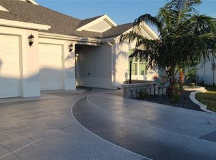 953 Ruhlman Loop, Okahumpka, FL 34762