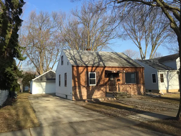 620 Schoen St, Green Bay, WI 54302