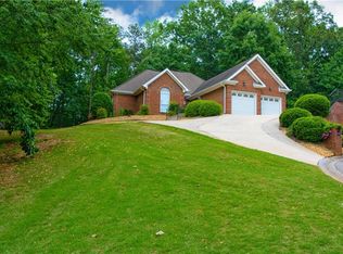 223 Creek View Rd, Bremen, GA 30110