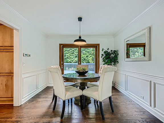 4th image of 627 N Dunton Ave
