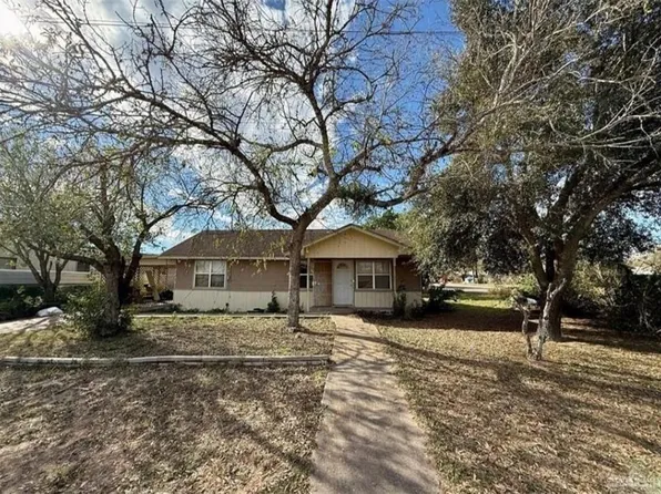 711 Marcos Hinojosa Ave, Hebbronville, TX 78361