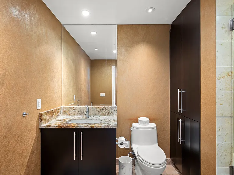 1262 Kettner Blvd #901 — Photo 15
