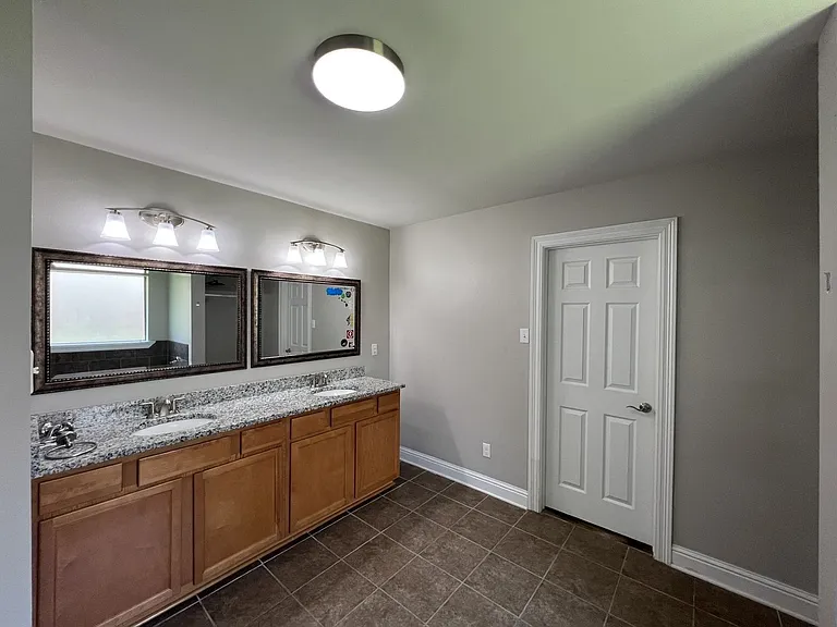23816 Stoneridge Dr — Photo 8