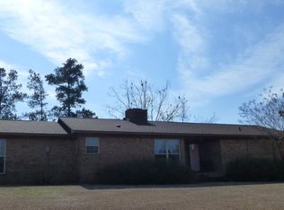 693 Dubberly Rd, Baxley, GA 31513