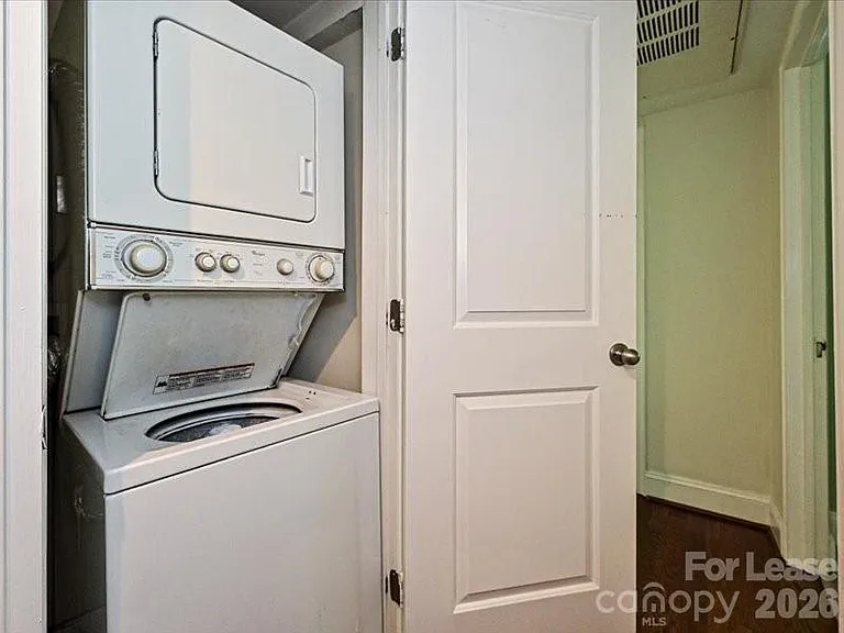 2441 Vail Ave #C4 — Photo 18
