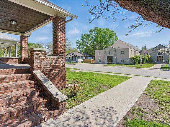 5th image of 636 S Ash Ave
