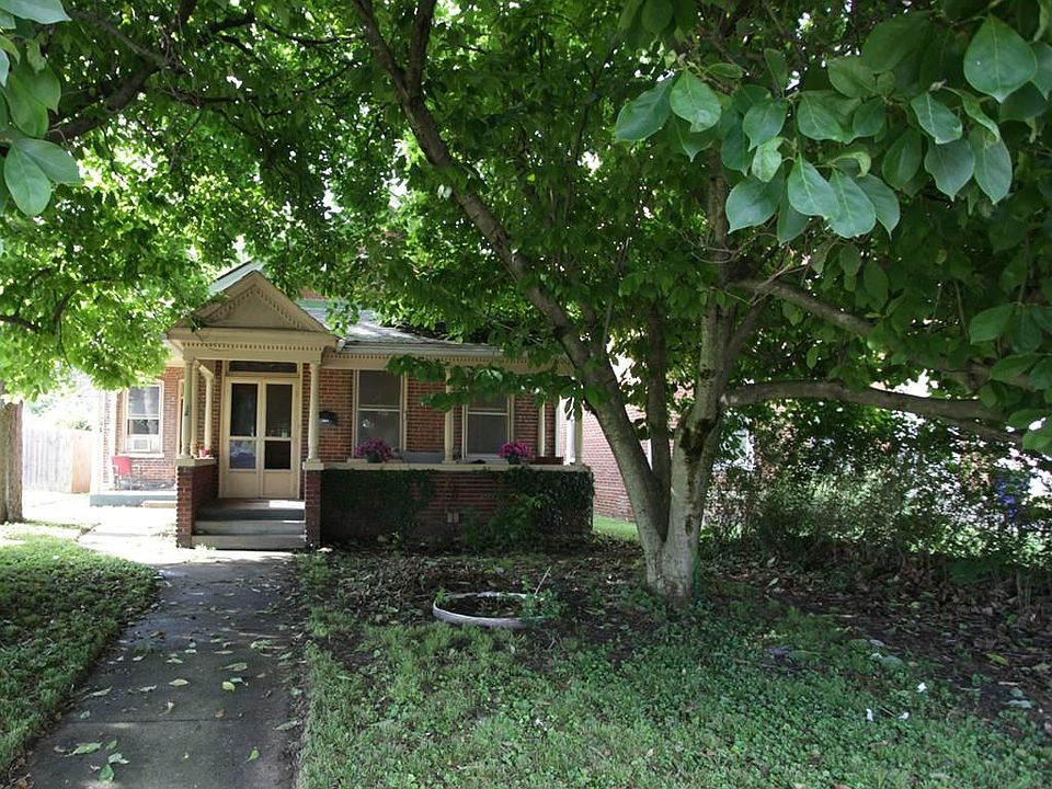 1st image of 321 E Water St