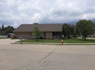 1045 Eleanor Ave, Piqua, OH