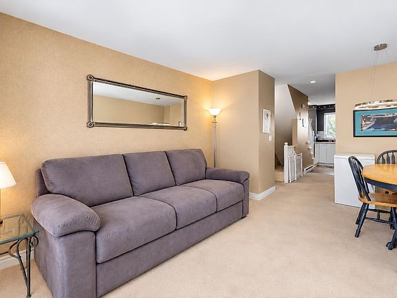 3rd image of 1561 Booth Ave #12