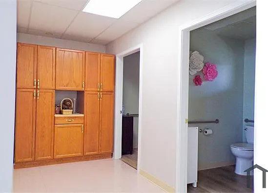 540 W Limberlost Dr #3 — Photo 7