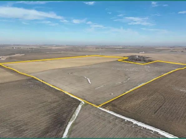11th Avenue & 65th St, Elberon, IA 52225
