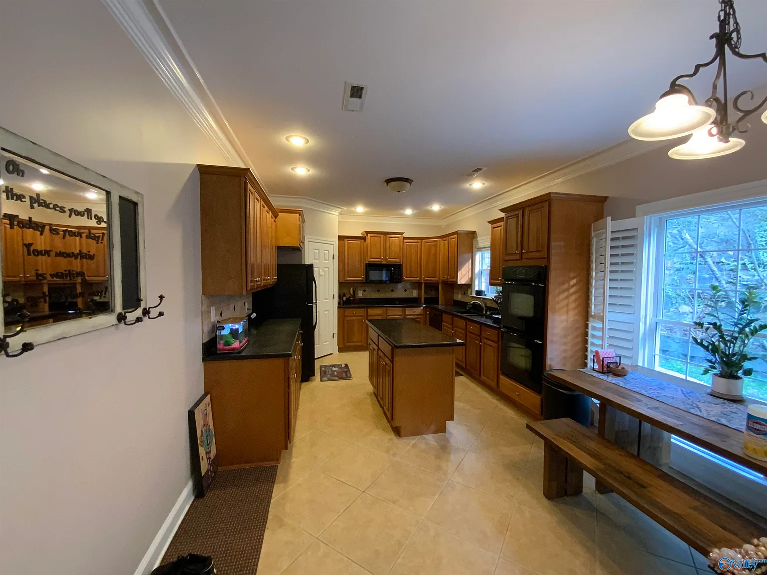 4 bed, 3.5 bath, 2730 sqft, $2,700 — Photo 4