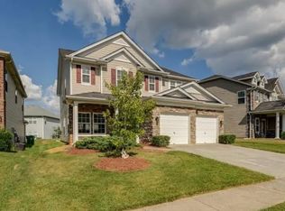 6616 Ridgeview Commons Dr, Charlotte, NC 28269