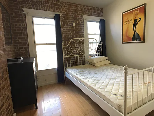 Rented by Oxford Property Group | media 18