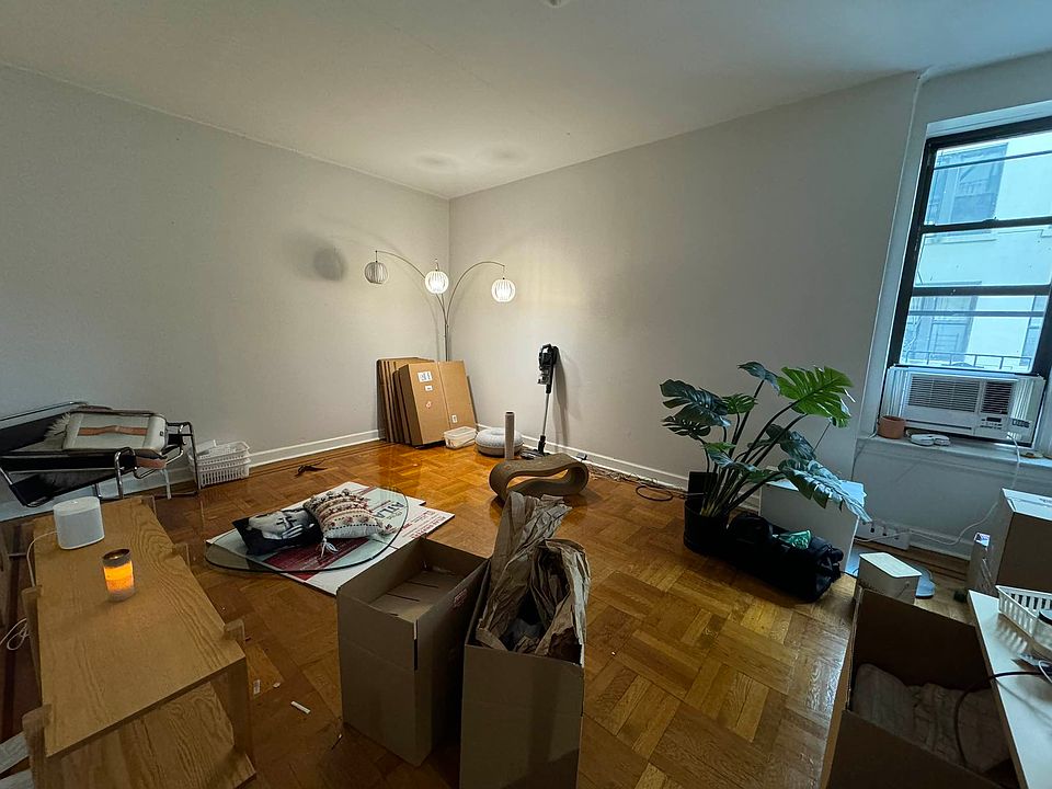 1st image of 150 Crown St APT C10