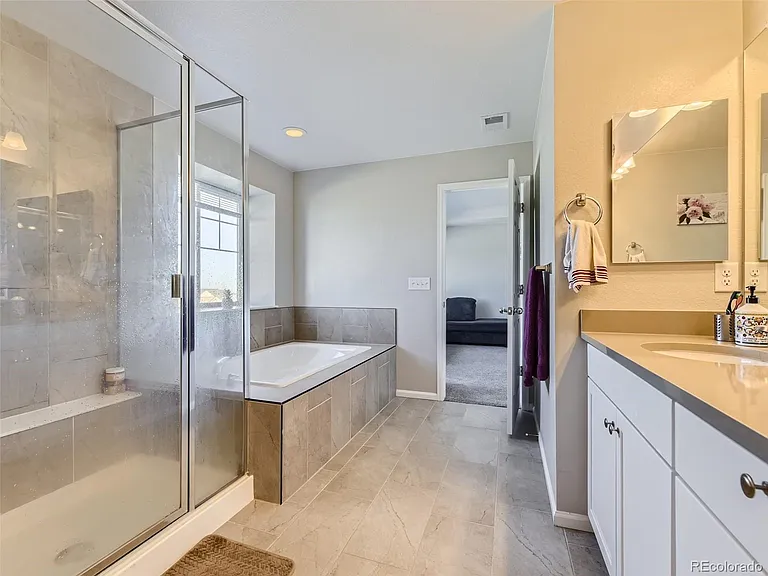 6881 S Uriah St — Photo 14