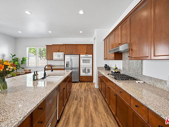 4th image of 1441 Lorena Way