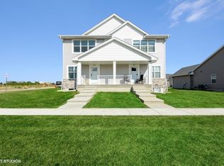 2485 Rookwood Ln, Marion, IA 52302