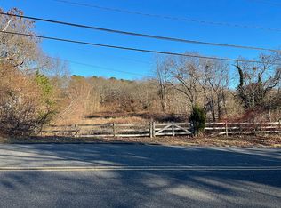 Blue Point Rd, Farmingville, NY 11738